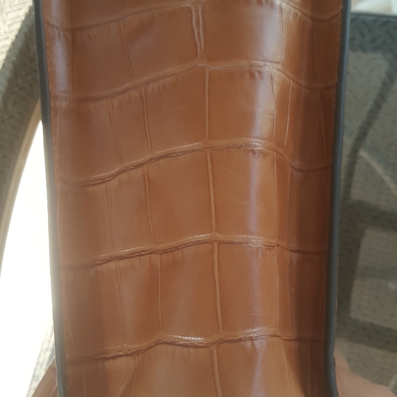 MICHAEL CORS SATCHEL BAG - Picture 4 of 16